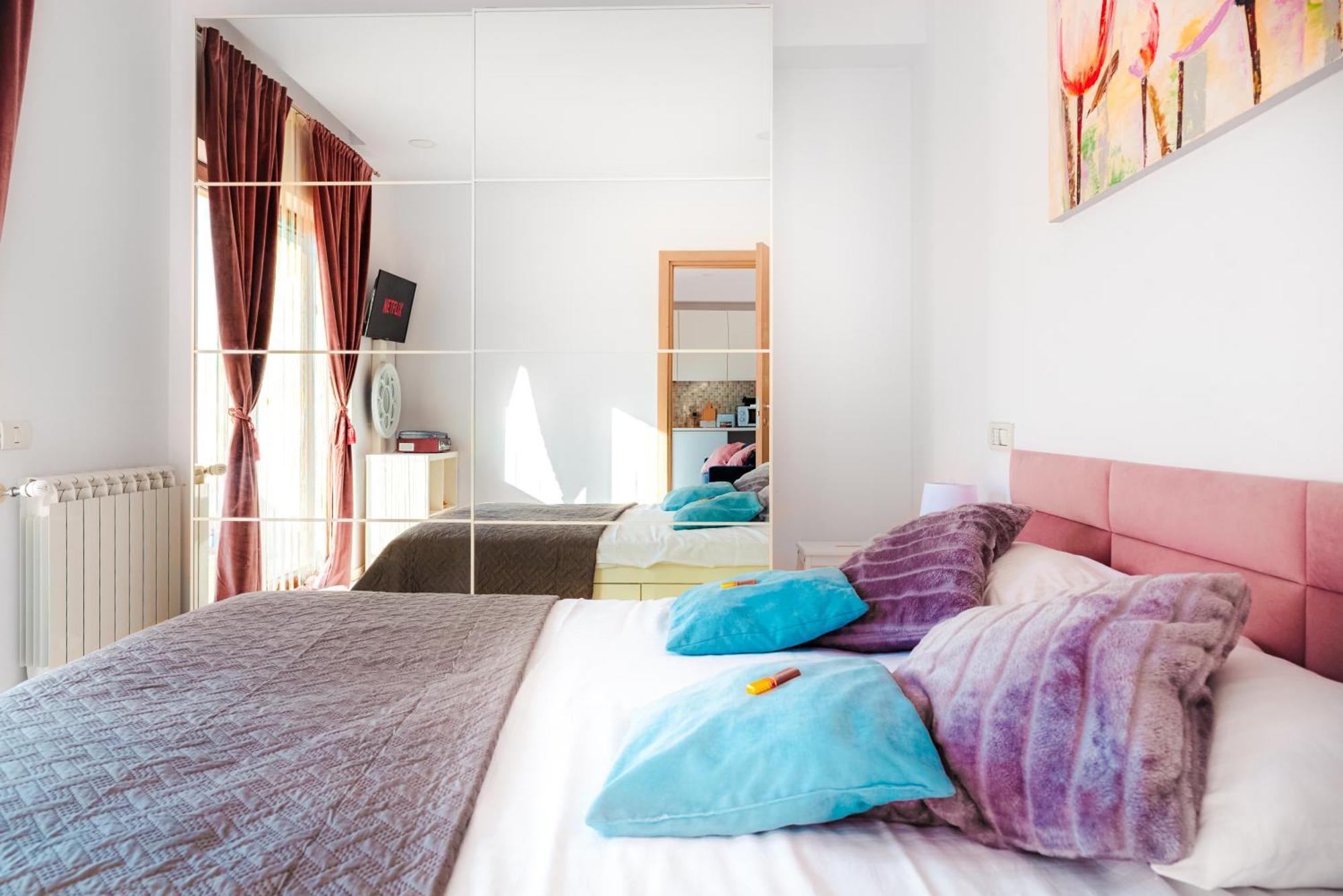 Downtown Apartment Boutique - Blue & Pink Bucureşti Eksteriør bilde
